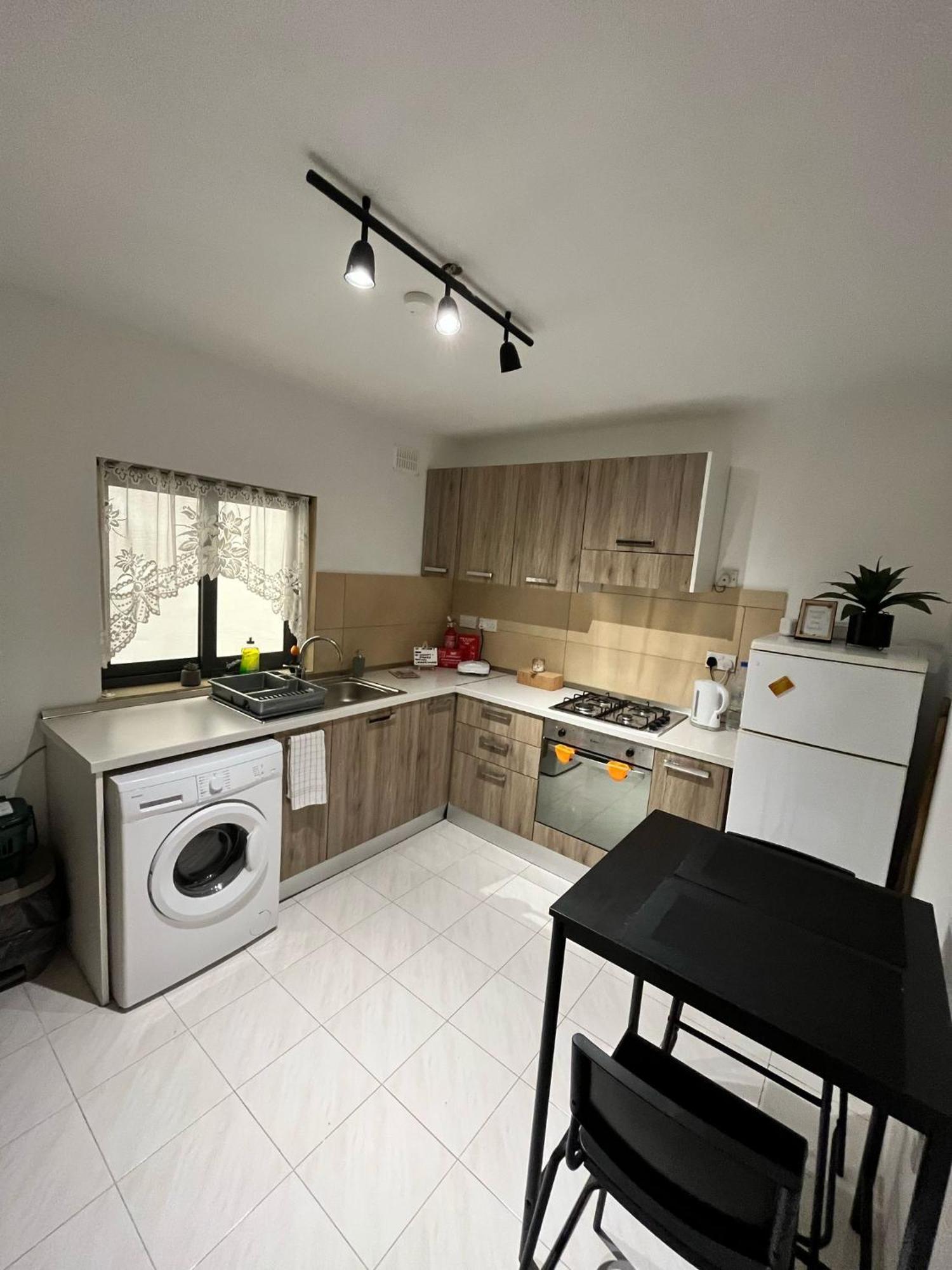 Mayflower Flat, Flat 12 San Pawl il-Baħar Kültér fotó